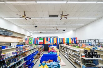 3500 NW 17th Ave, Miami, FL for lease Interior Photo- Image 2 of 9