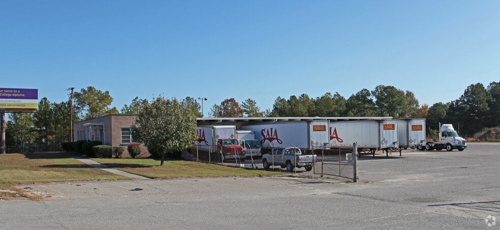 2301 Airport Blvd, Cayce, SC for lease - Primary Photo - Image 1 of 8