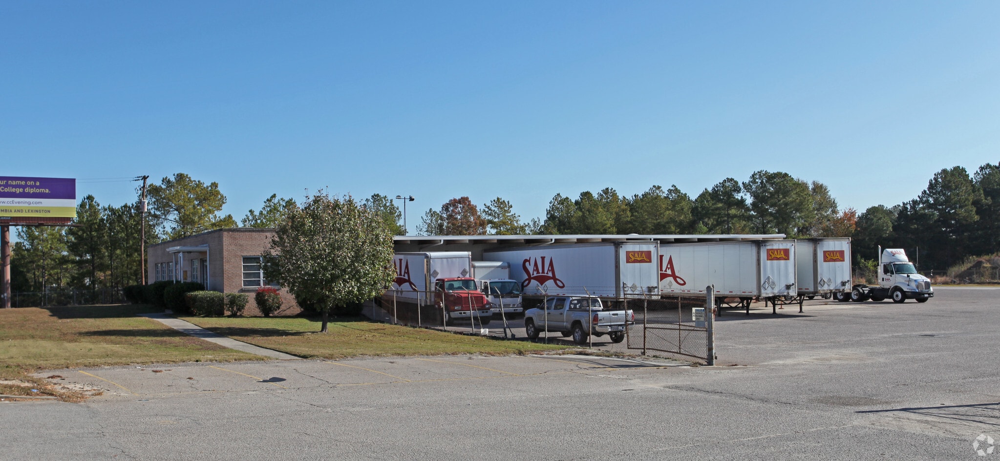 2301 Airport Blvd, Cayce, SC for lease Primary Photo- Image 1 of 9