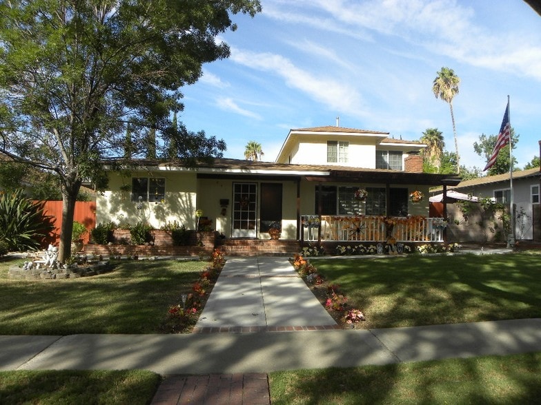 841 N Palm Ave, Upland, CA for sale - Building Photo - Image 1 of 15