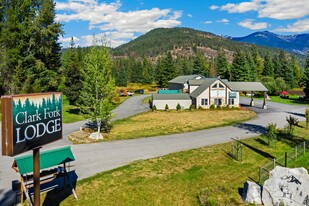 The Clark Fork Lodge - Motel