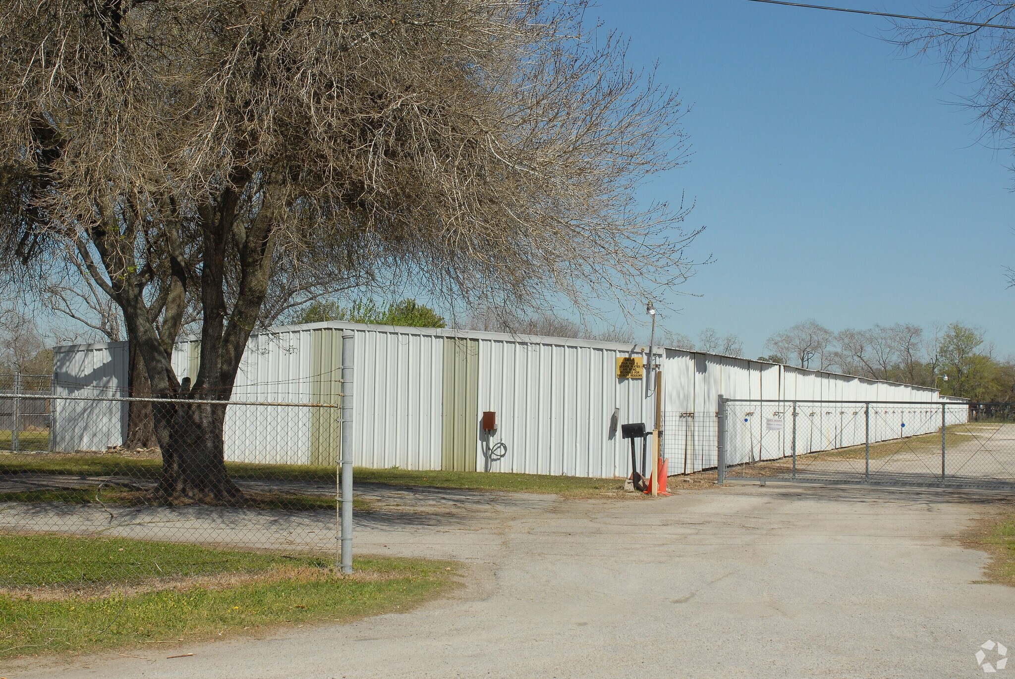 4931 Allen Genoa Rd, Pasadena, TX for sale Primary Photo- Image 1 of 1