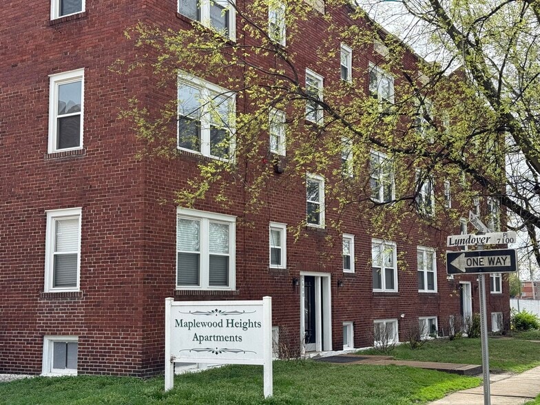 2604 Bellevue Ave, Saint Louis, MO for sale - Building Photo - Image 2 of 11