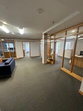 45 Pond St, Norwell, MA for lease Interior Photo- Image 2 of 4