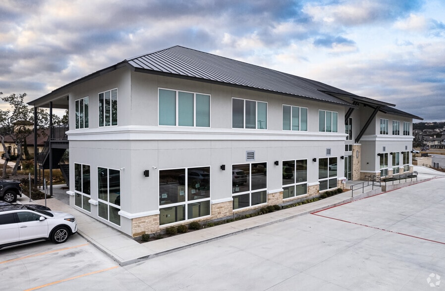 3216 Napier Park, Shavano Park, TX for lease - Building Photo - Image 2 of 26