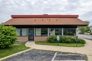 920 Lake St, Roselle IL - Drive Through Restaurant