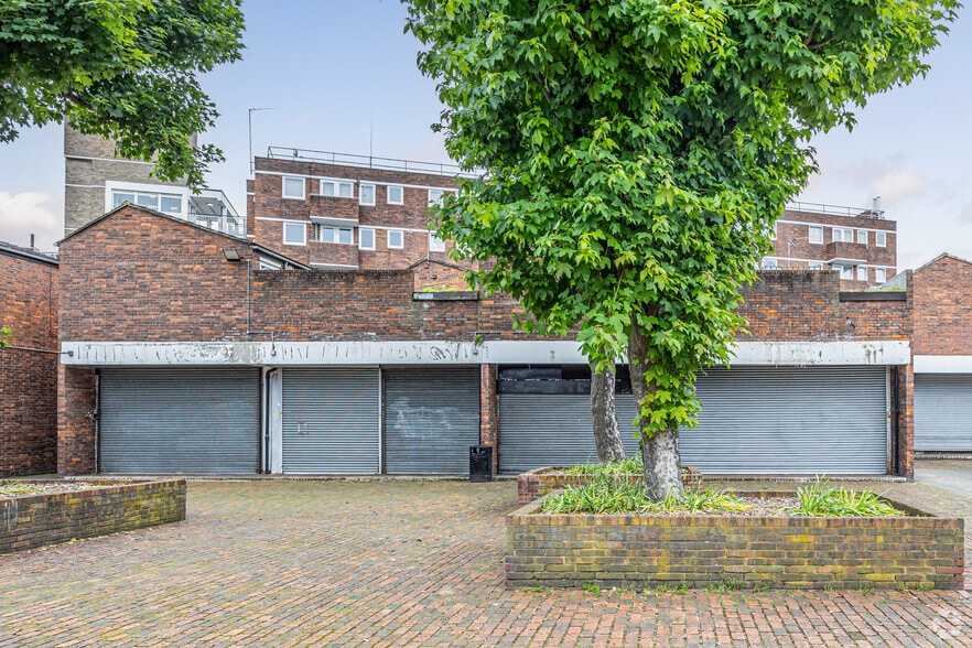 3A Brayford Sq, London for lease - Primary Photo - Image 1 of 7