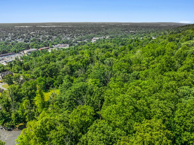 Brandywine Rise, Dunellen, NJ for sale - Building Photo - Image 2 of 14