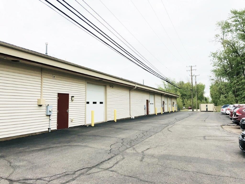 6921 Jackson Rd, Ann Arbor, MI 48103