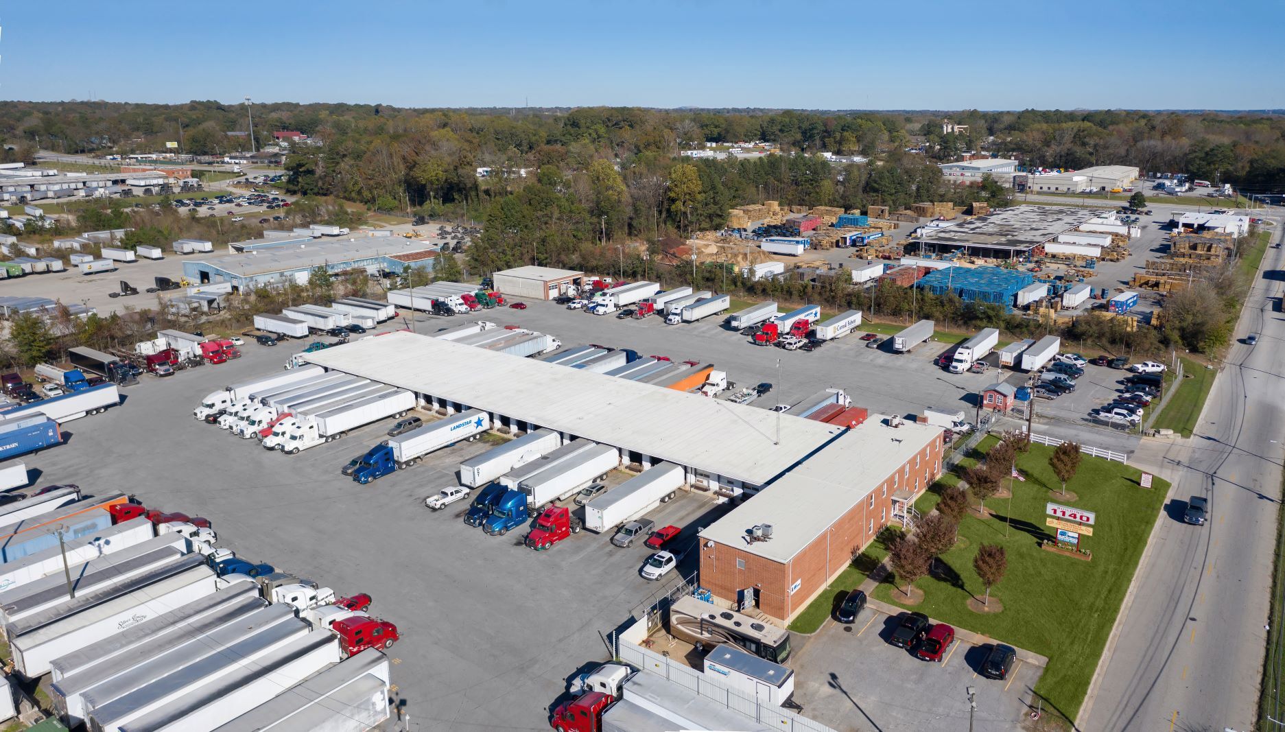 1140 S River Industrial Blvd SE, Atlanta, GA for lease Building Photo- Image 1 of 8