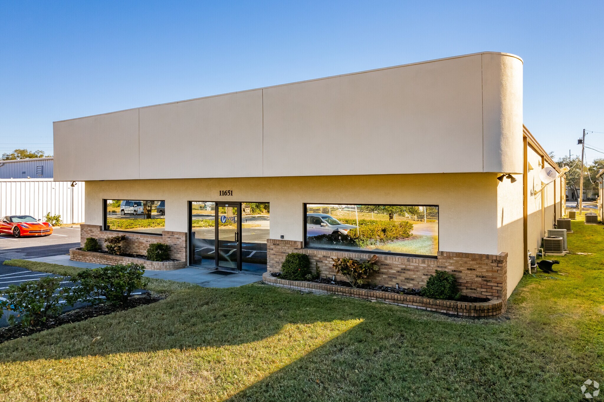 11651 87th St N, Largo, FL for sale Primary Photo- Image 1 of 1