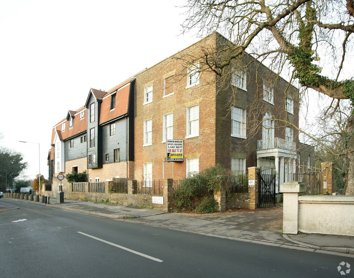 Mill Rd, West Drayton, UB7 7EJ