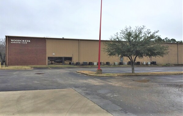 6110 S Broadway Ave, Tyler, TX for sale - Building Photo - Image 1 of 1