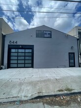 844 Old County Rd, Belmont, CA for lease Building Photo- Image 2 of 13