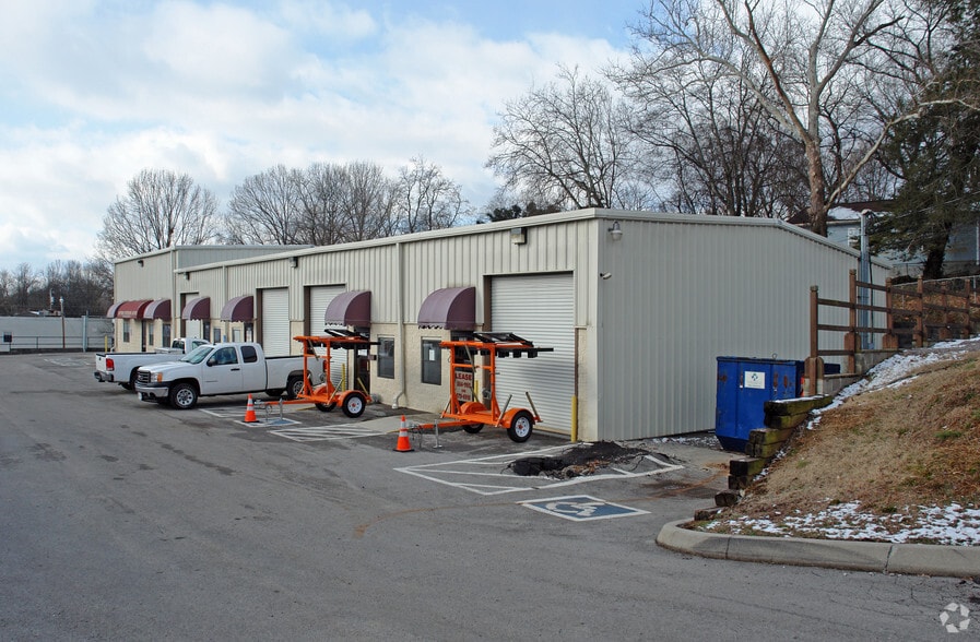 37013709 Martin Mill Pike, Knoxville, TN 37920