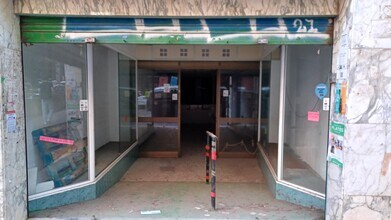 Retail in Barcelona, Barcelona for lease Interior Photo- Image 2 of 10