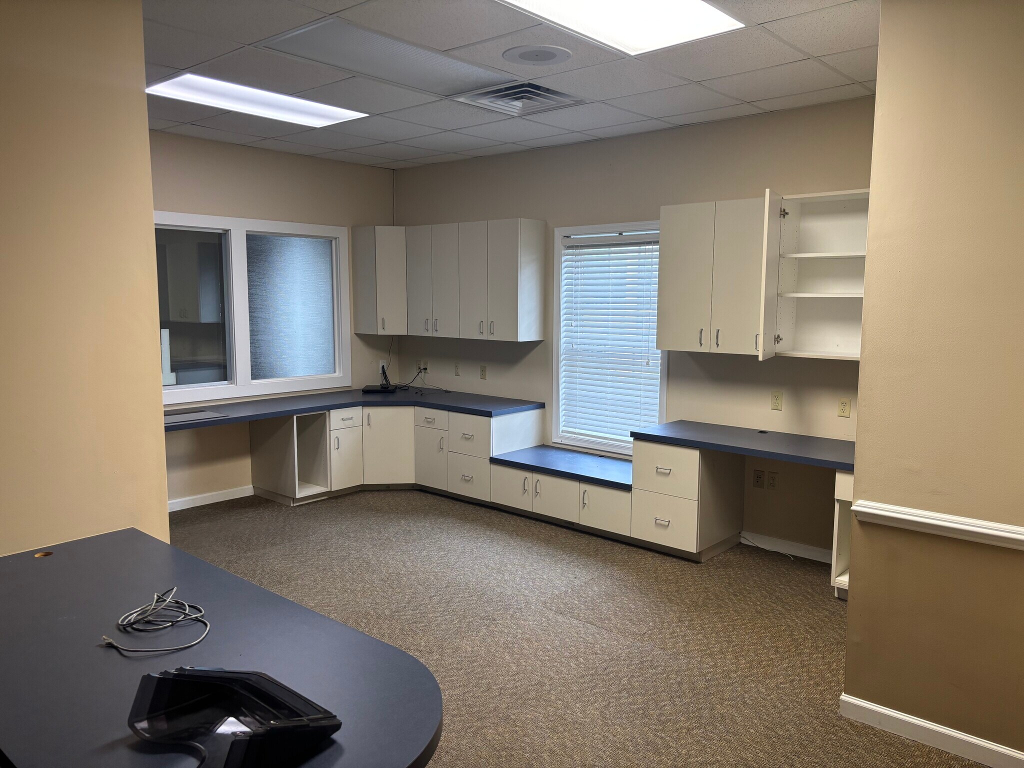 1557 Lee Hwy, Staunton, VA for lease Interior Photo- Image 1 of 12