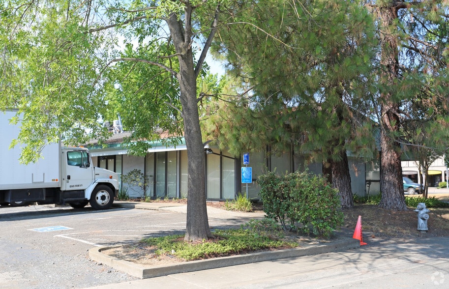 2220 Watt Ave, Sacramento, CA for sale - Building Photo - Image 3 of 4