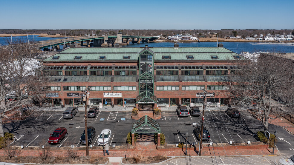 58 Merrimac St, Newburyport, MA for sale - Building Photo - Image 1 of 1