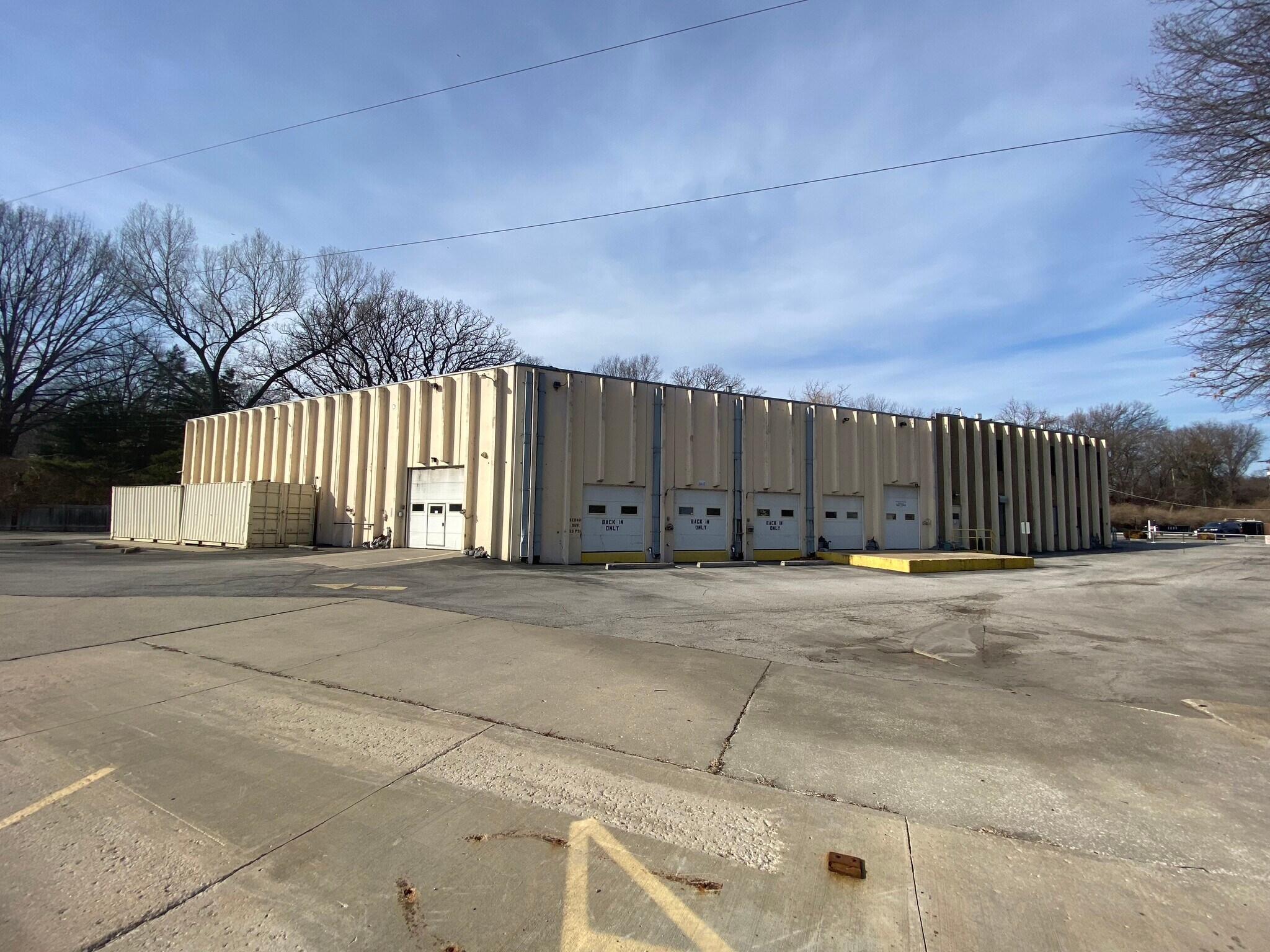 2017 W 104th St, Leawood, KS 66206