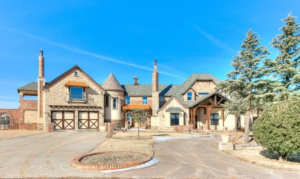 8832 E US Hwy 66, El Reno, OK 73036