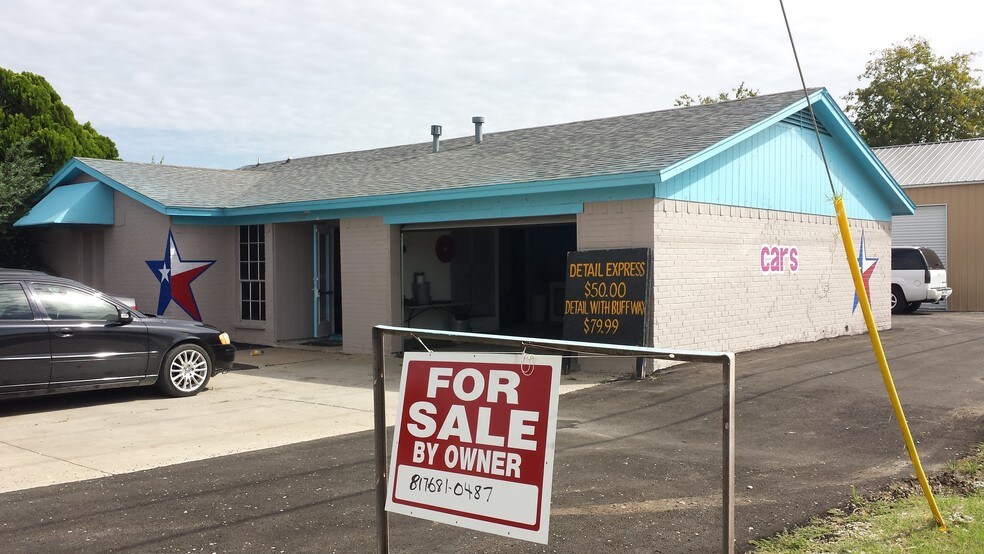1600 Tyson St, Blue Mound, TX for sale - Primary Photo - Image 1 of 1