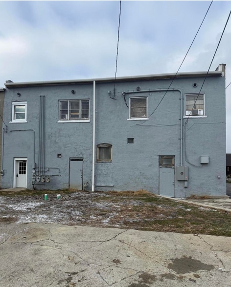 129 E Main St, McComb, OH for sale - Building Photo - Image 2 of 3