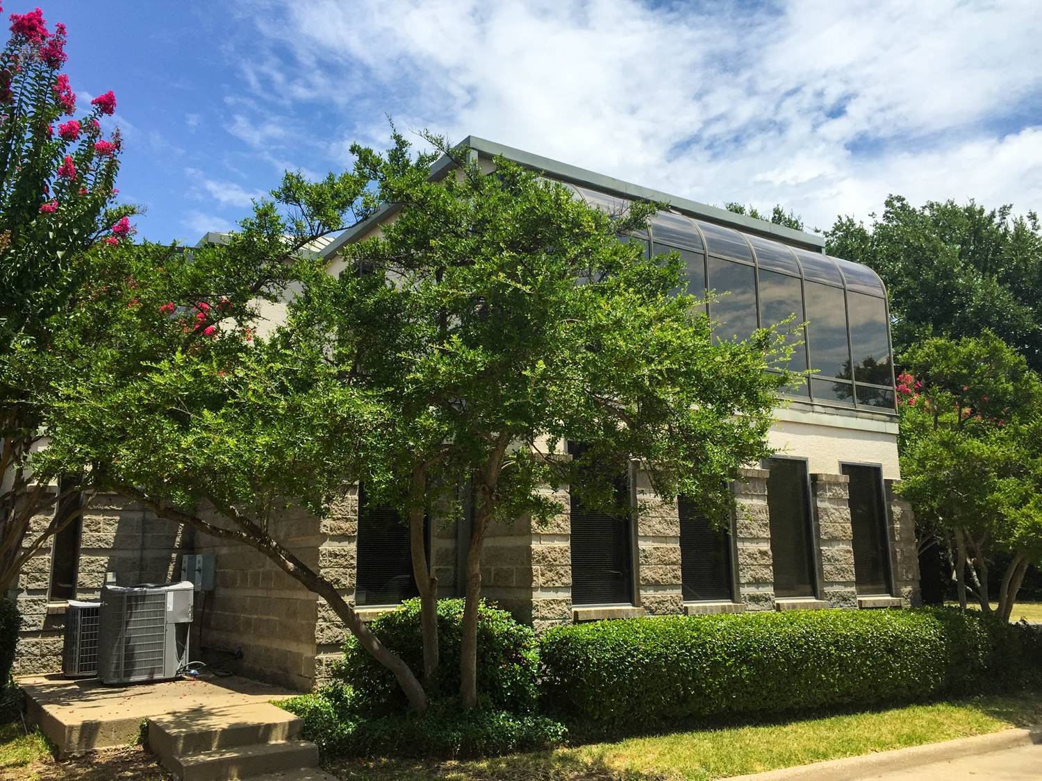 4315 W Lovers Ln, Dallas, TX for sale Primary Photo- Image 1 of 1