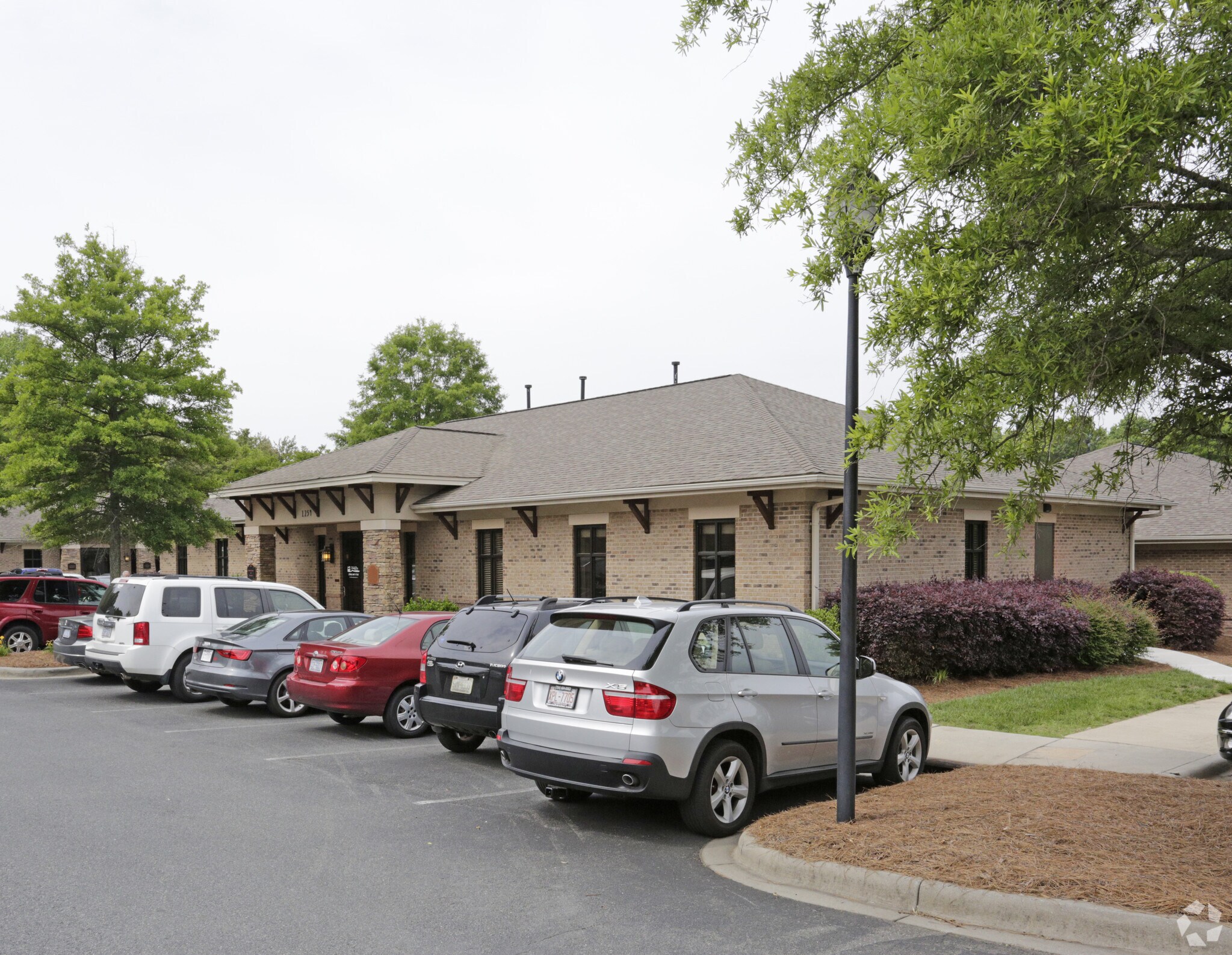 1254 Mann Dr, Matthews, NC for sale Primary Photo- Image 1 of 1