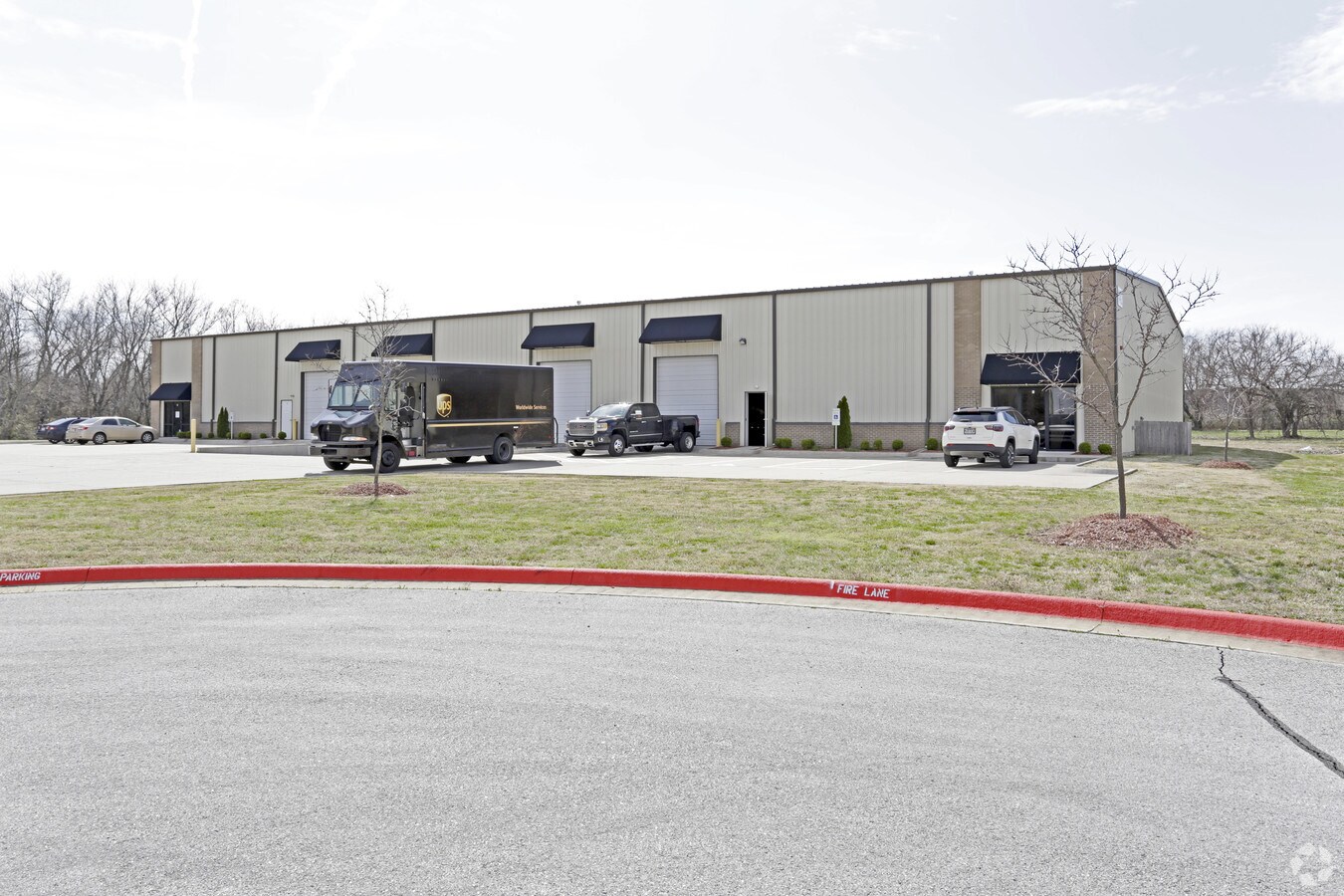 1402 W Hudson Rd, Rogers, AR 72756