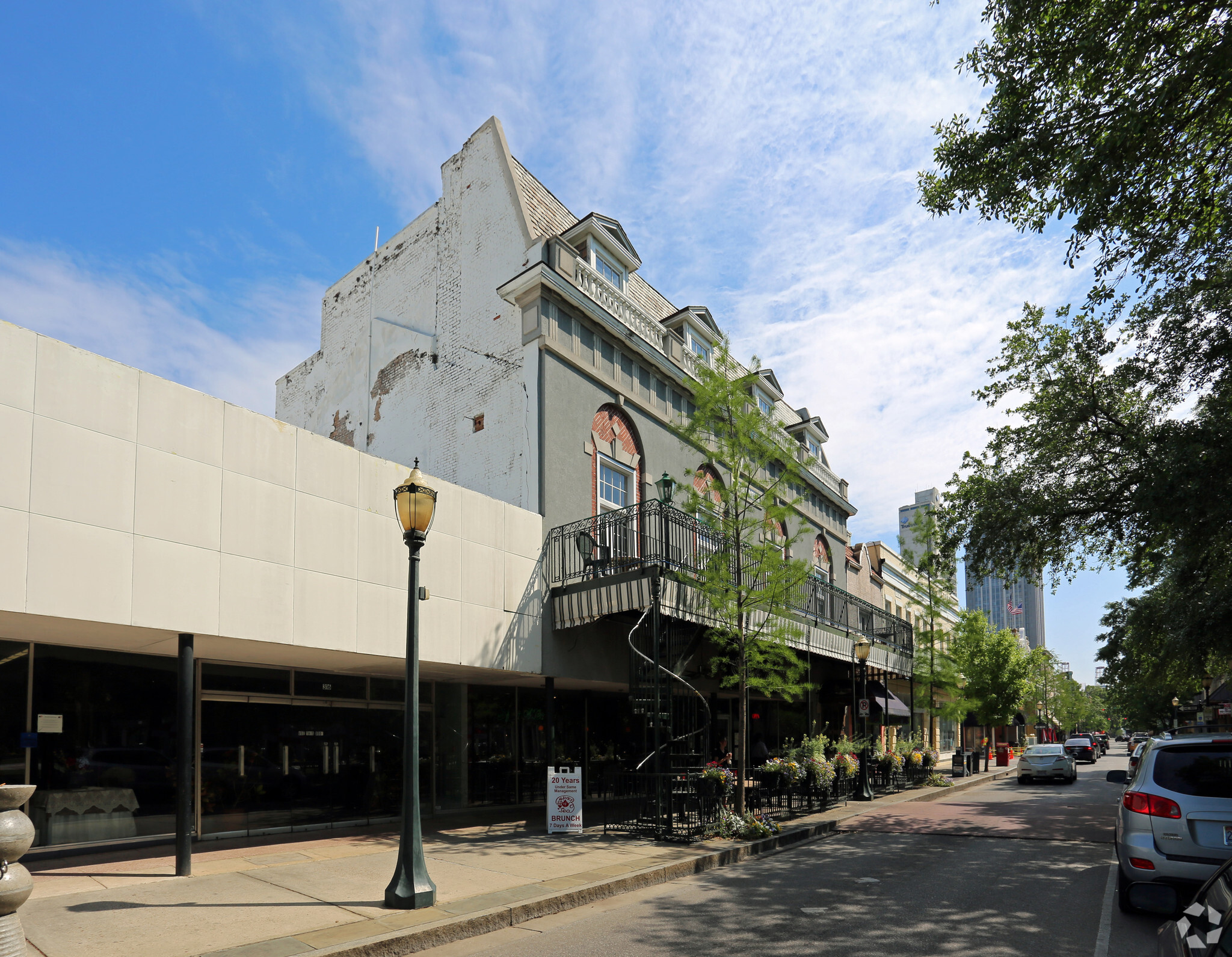 310 Dauphin St, Mobile, AL for sale Primary Photo- Image 1 of 1