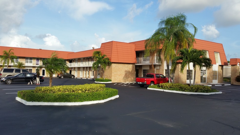 721 Us Highway 1, North Palm Beach, FL for lease - Building Photo - Image 2 of 11