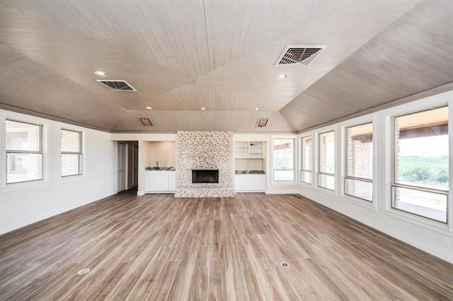 401 Aquero Blvd, Laredo, TX for sale - Interior Photo - Image 3 of 39