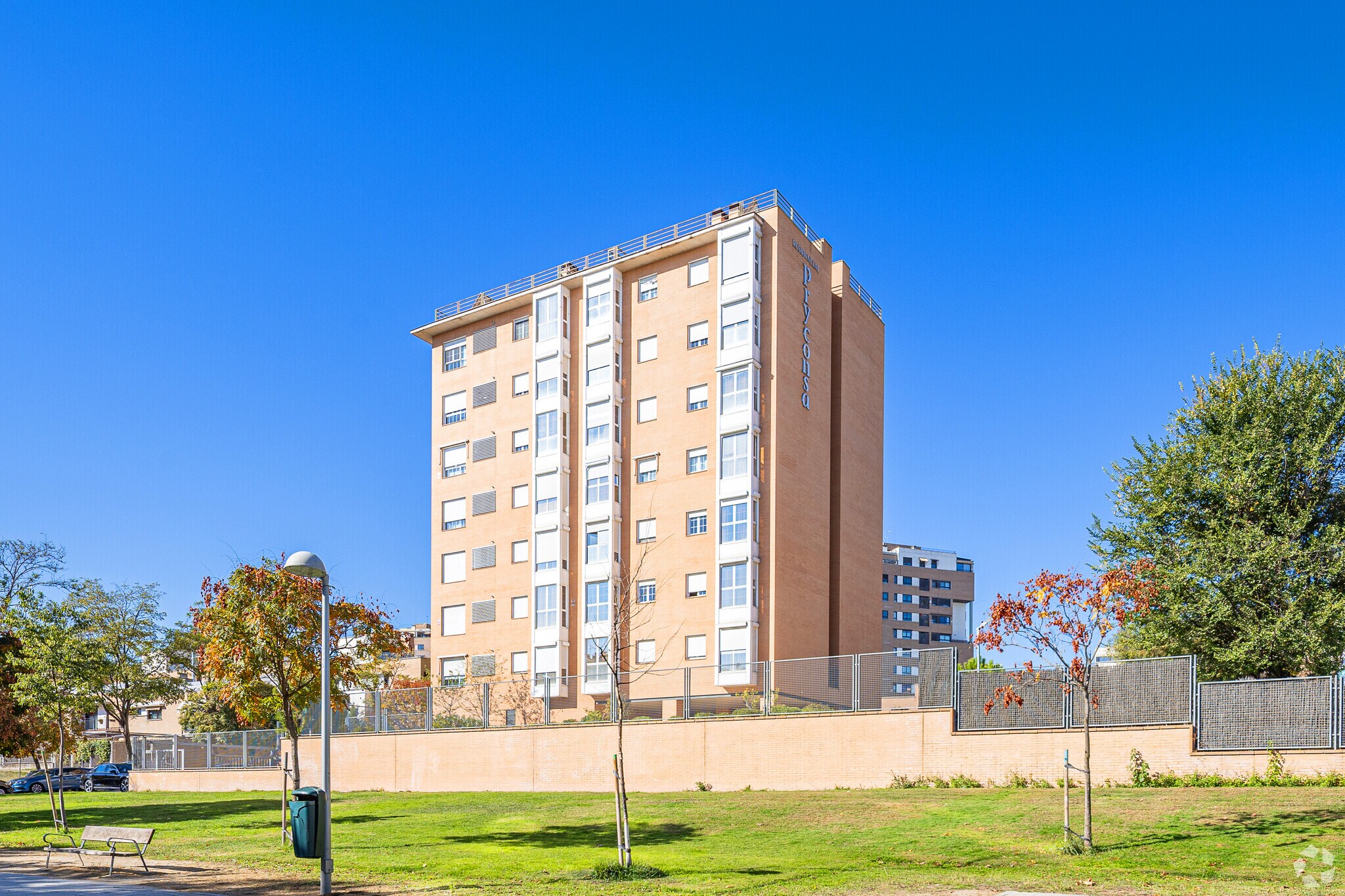 Calle Peso Hispano, 6, Madrid, Madrid for sale Primary Photo- Image 1 of 1