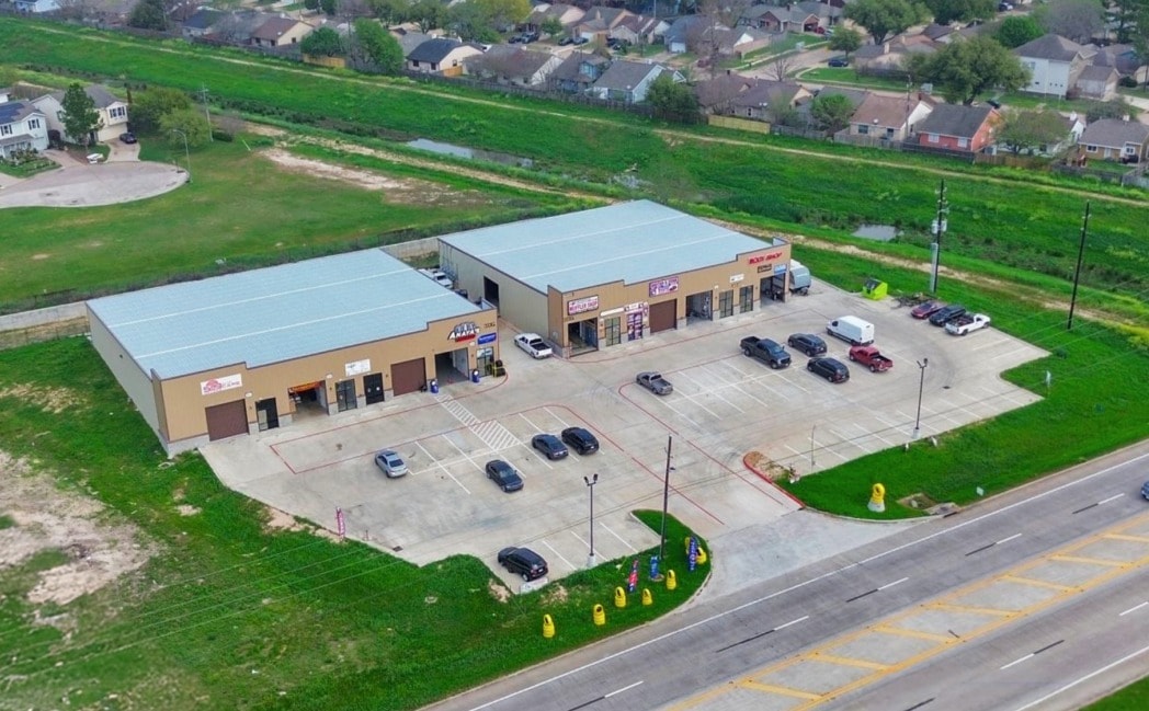 20010 FM 529 Rd - Multi-Tenant Flex portfolio of 2 properties for sale on LoopNet.com Building Photo- Image 1 of 2