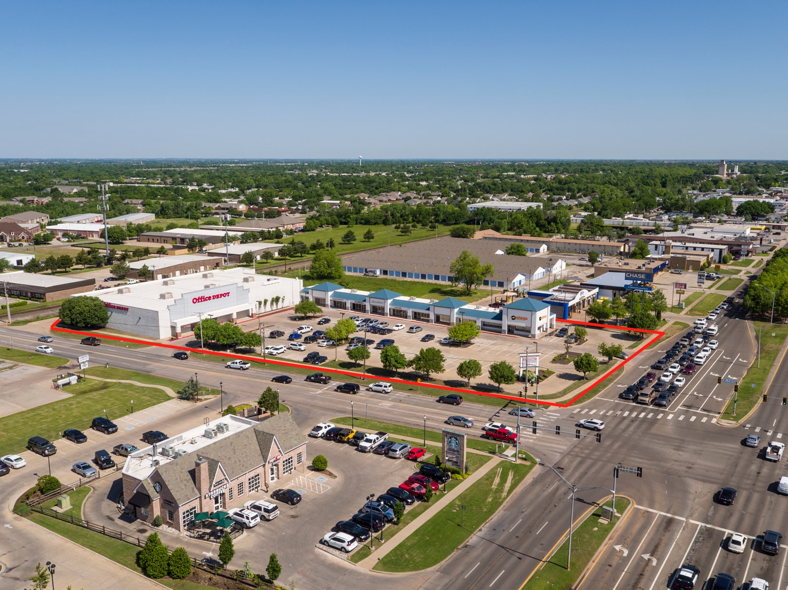 1427 S Broadway, Edmond, OK for lease Building Photo- Image 1 of 3