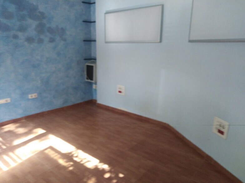 Retail in Córdoba, Córdoba for lease - Building Photo - Image 2 of 10