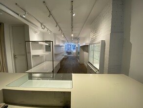 1281 Madison Ave, New York, NY for lease Interior Photo- Image 2 of 13