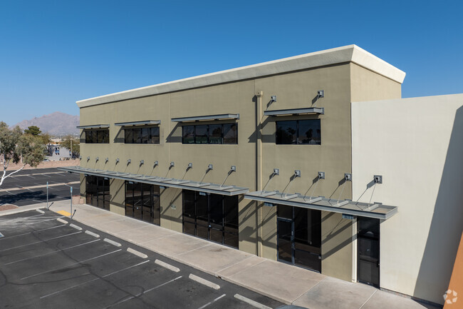 More details for 3870 N Oracle Rd, Tucson, AZ - Office for Sale