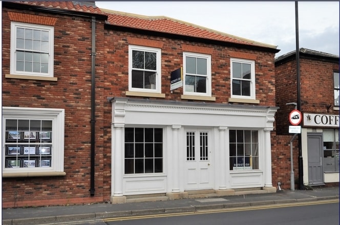 92 King St, Thorne for sale Primary Photo- Image 1 of 1