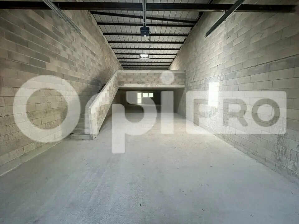 Flex in Saint-Chéron for sale Interior Photo- Image 1 of 8