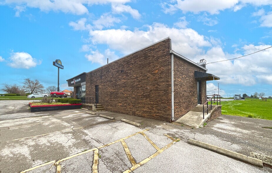 5548 Athens Boonesboro Rd, Lexington, KY 40509 Retail for Sale
