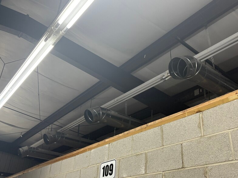 111 Champlain St, Hamlet, NC for sale - Building Photo - Image 3 of 6