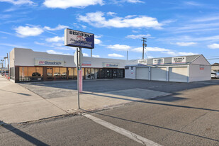 210 S Center St, Turlock CA - Automotive Property