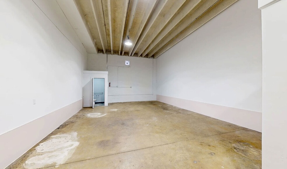 13815-13831 SW 139th Ct, Miami, FL for lease - Matterport 3D Scan - Image 3 of 11