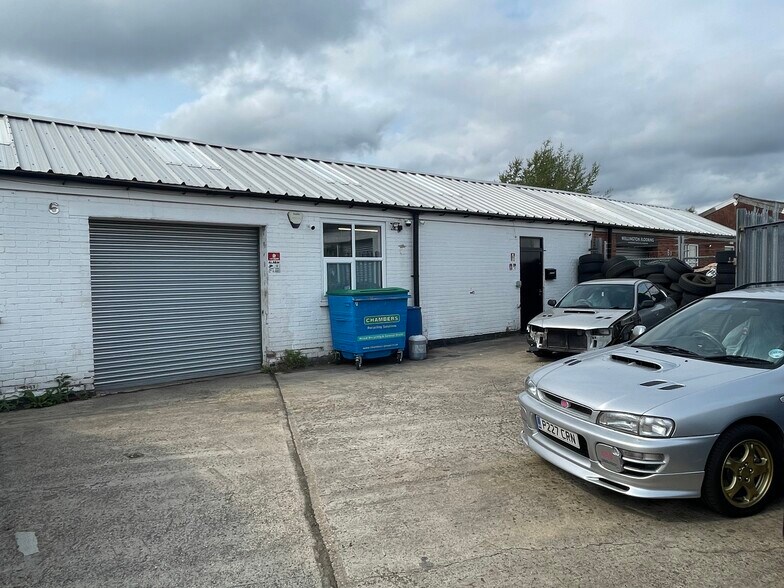 Bridge Rd, Camberley for sale - Building Photo - Image 1 of 1