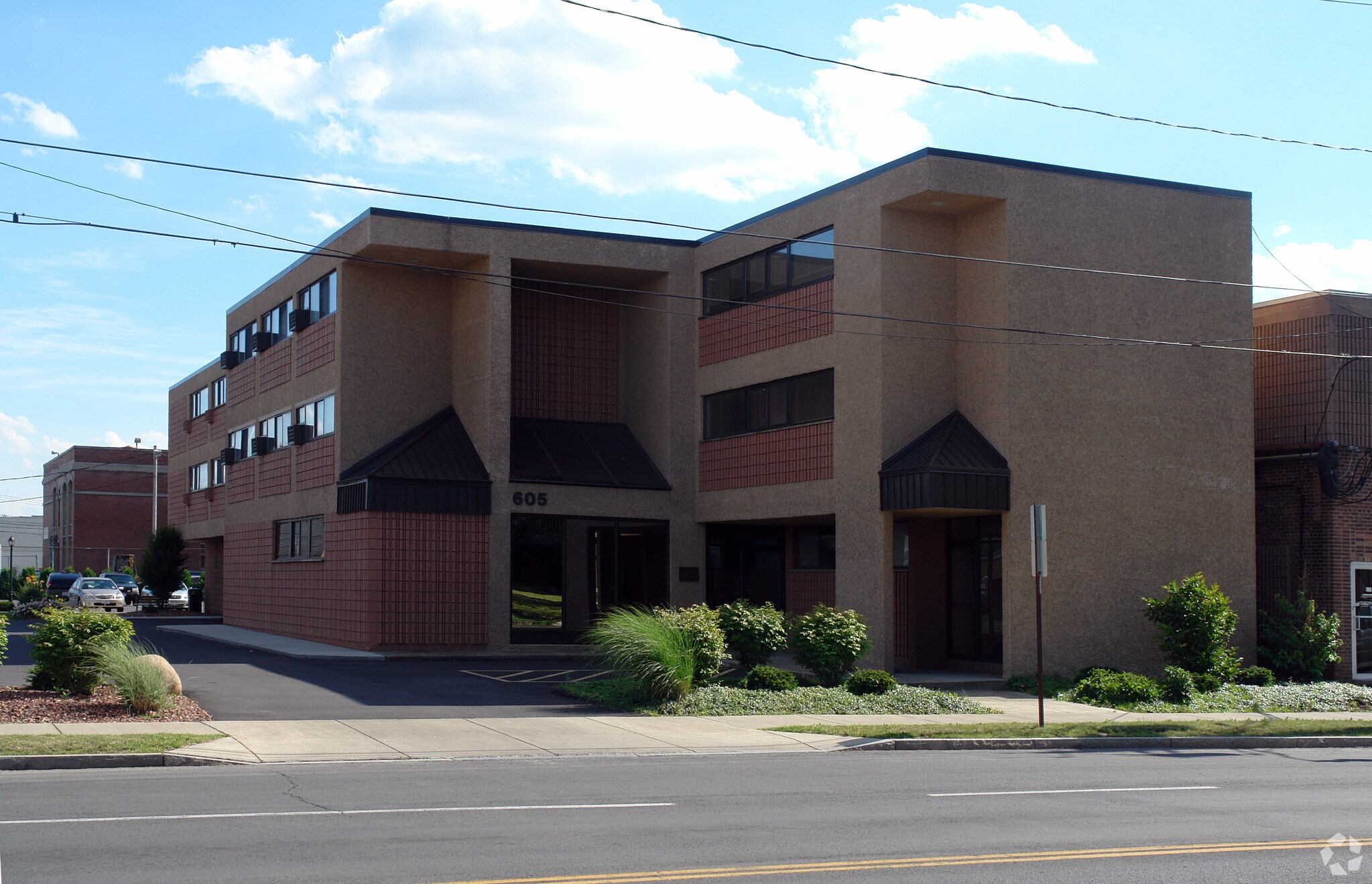 605 W Genesee St, Syracuse, NY for sale Primary Photo- Image 1 of 1
