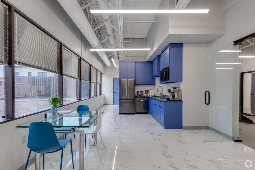 420 NW 6th St, Oklahoma City, OK for lease - Interior Photo - Image 1 of 6