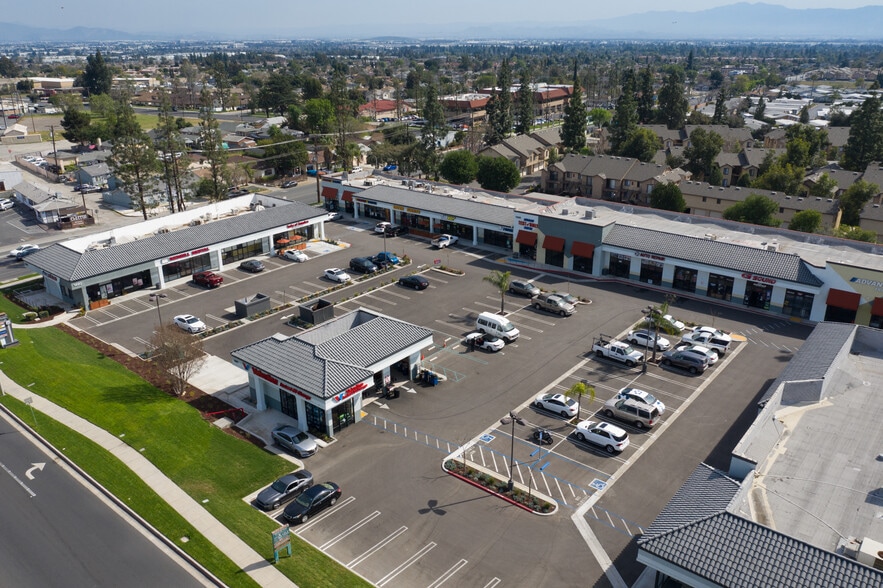 1386-1490 E Foothill Blvd, Upland, CA for lease - Aerial - Image 3 of 15