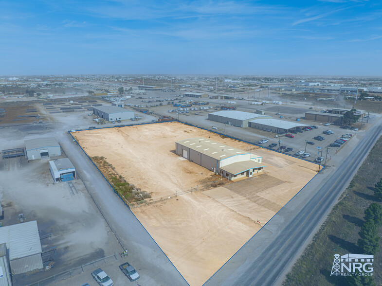 4401 E Highway 80, Midland, TX for lease - Building Photo - Image 2 of 11